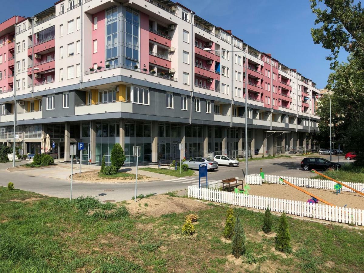 Tamis Kapija Apartment Pančevo Екстериор снимка